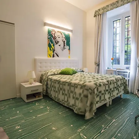 Divine 4* Roma