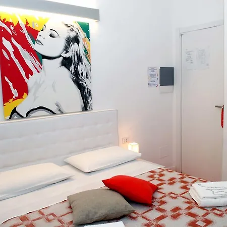 Bed and Breakfast Divine 4*